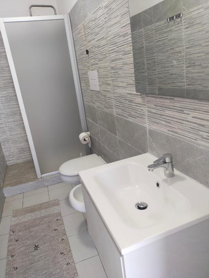 Hotel All'Antico Pozzo Барчеллона-Поццо-ди-Готто Экстерьер фото